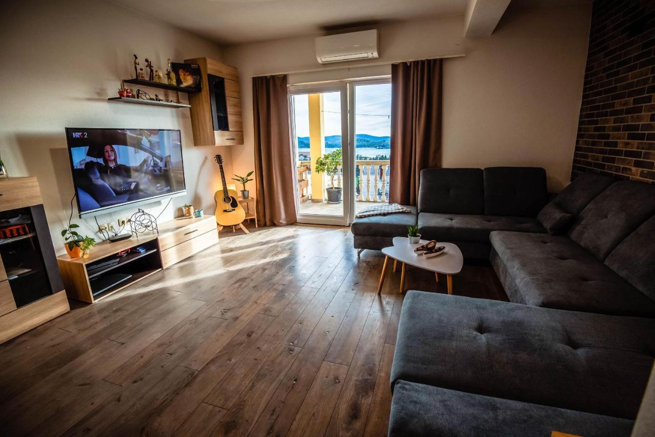 Apartman Fjaka Šibenik Exterior foto
